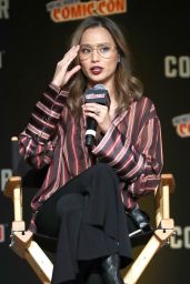 Jamie Chung - "The Gifted" Cast Appearance at NYCC in New York City 10/08/2017
