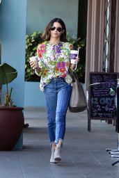 Jenna Dewan in Casual Attire - Out in Studio City 10/26/2017