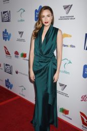 Jessica McNamee – Australians in Film Awards Benefit Dinner in Los Angeles
