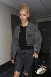 Karlie Kloss in Travel Outfit at LAX Airport in LA 10/15/2017