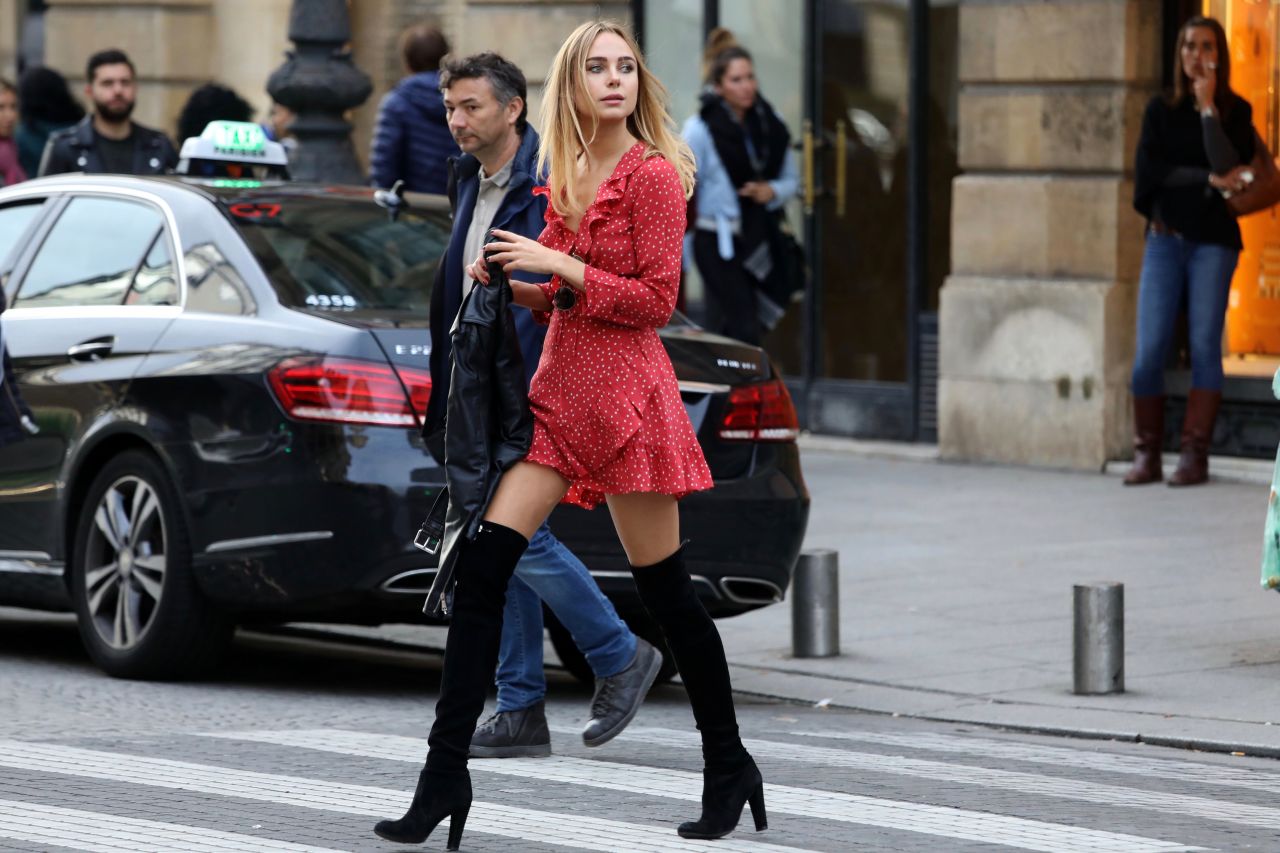 Kimberley Garner Cute Street Fashion - Paris 10/26/2017 • CelebMafia