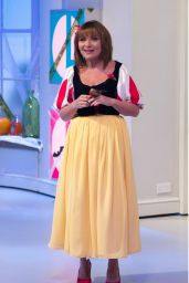 Lorraine Kelly - Lorraine TV Show in London 10/31/2017