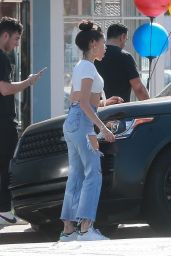Madison Beer Booty in Jeans - Shopping in LA 10/08/2017