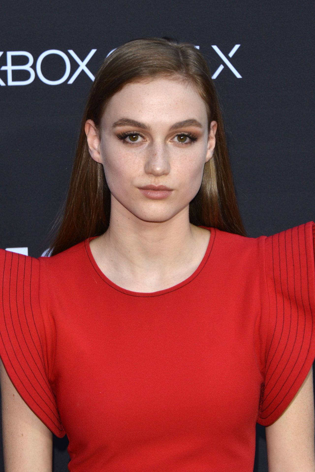 Madison Lintz – “The Walking Dead” 100th Episode Premiere in Los