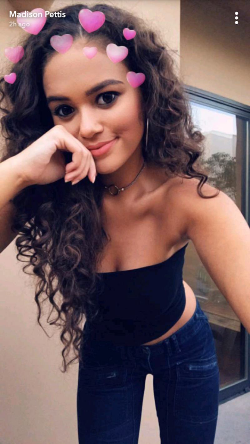 Madison Pettis – Social Media Photos • CelebMafia