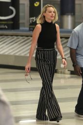 Margot Robbie at JFK Airport in New York 10/08/2017 