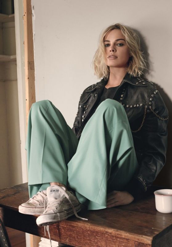 Margot Robbie - Photoshoot for W Magazine November 2017