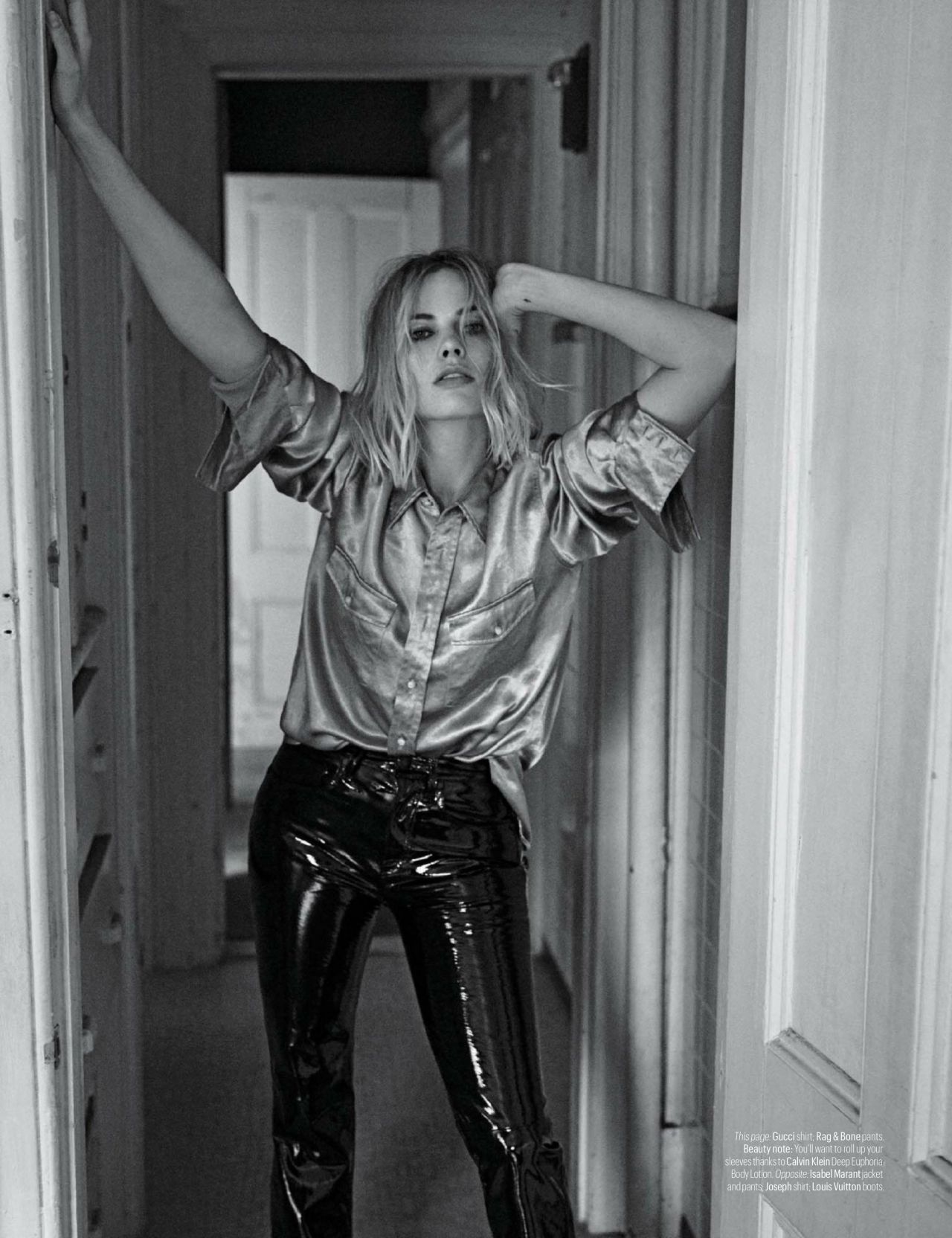 Margot Robbie W Magazine November 2017 Issue • Celebmafia