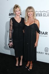 Melanie Griffith and Goldie Hawn - amfAR Gala 2017 in Los Angeles
