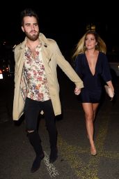 Nikki Sanderson and Greg Whitehirst at Restaurant Bar and Grill in Manchester 10/14/2017