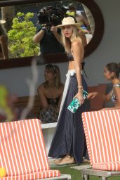 Olivia Culpo & Devon Windsor - Spotted by the Pool in Miami 10/20/2017