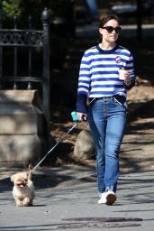 Olivia Wilde - Walking Her Dog in a Park in NYC 10/03/2017