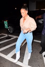 Rihanna Style - Heads to the Dentist in NYC 10/11/2017