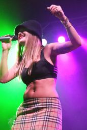 Rita Ora - Performing at Harrah