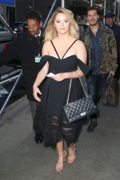 Sasha Pieterse Arriving to Appear on Good Morning America in NYC 10/17/2017