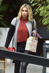 Stacey Solomon at the ITV Studios in London 10/13/2017
