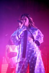 Zara Larsson - Performing Live at the O2 Academy in Glasgow