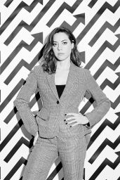 Aubrey Plaza - Photoshoot for Buzzfeed 11/17/2017