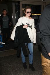 Ava Phillippe Arrive at LAX in Los Angeles 11/27/2017