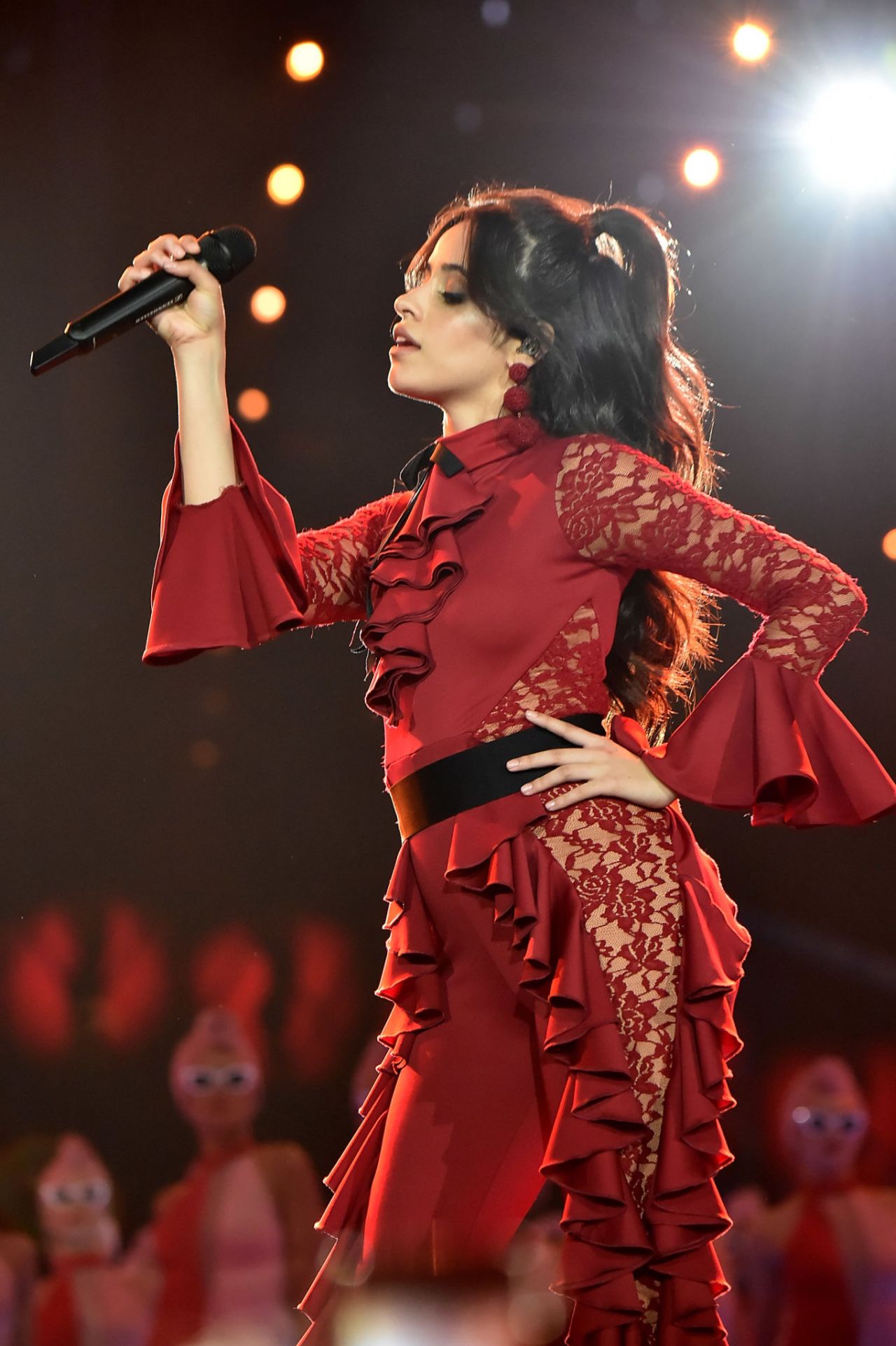 Camila Cabello Performs Live at 2017 MTV European Music Awards • CelebMafia