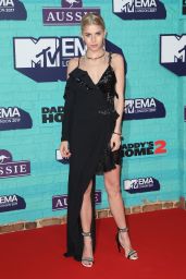Caroline Daur – MTV Europe Music Awards 2017 in London