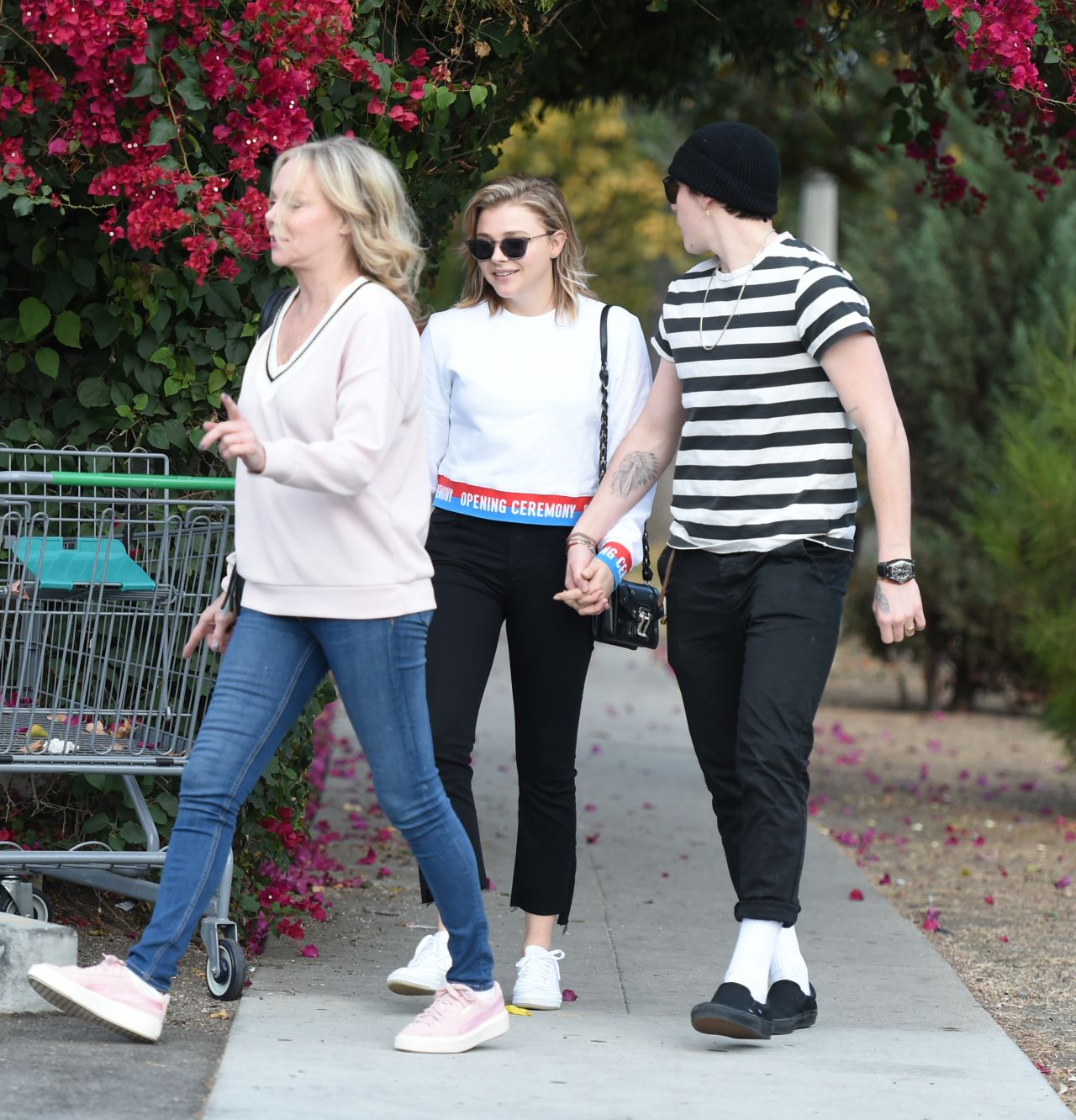 Chloe Grace Moretz With Brooklyn Beckham in NYC 11/14/2017 • CelebMafia