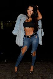 Chloe Khan in Ripped Jeans - Liverpool 11/07/2017