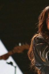Demi Lovato - Performing Live at Premios Telehit in Mexico 11/09/2017