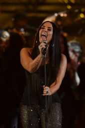 Demi Lovato Performs Live at 2017 MTV European Music Awards