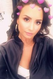 Demi Lovato - Social Media 11/06/2017