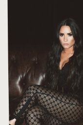 Demi Lovato – Social Media 11/22/2017