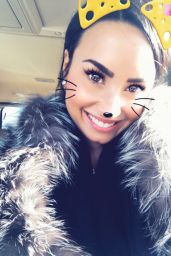 Demi Lovato - Social Media 11/23/2017