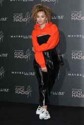 Ella Eyre – Gigi Hadid X Maybelline Party in London