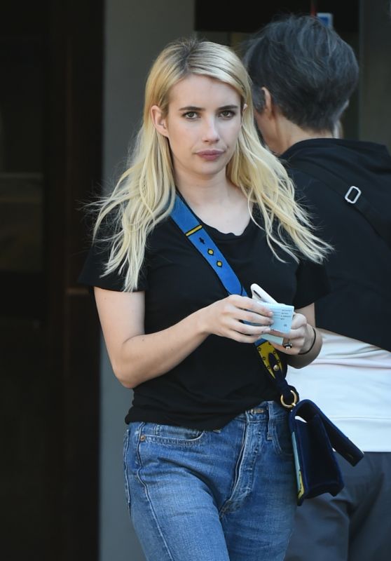 Emma Roberts Street Style - Out in LA 11/09/2017