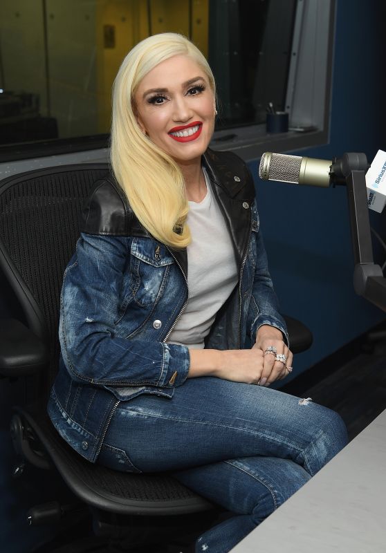 Gwen Stefani Appeared on SiriusXM Studios in NYC 11/21/2017