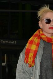 Gwen Stefani in Travel Outfit at London Heathrow Airport