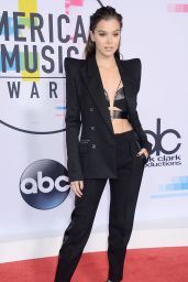 Hailee Steinfeld – American Music Awards 2017 in Los Angeles