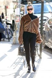 Hailey Baldwin Chic Street Style - NYC 11/21/2017