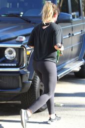 Hilary Duff in Tights - Hits the gym in Studio City 11/14/2017