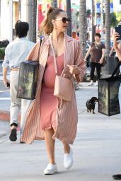 Jessica Alba - Shopping at at Gucci on Rodeo Dr in Beverly Hills 11/25/2017