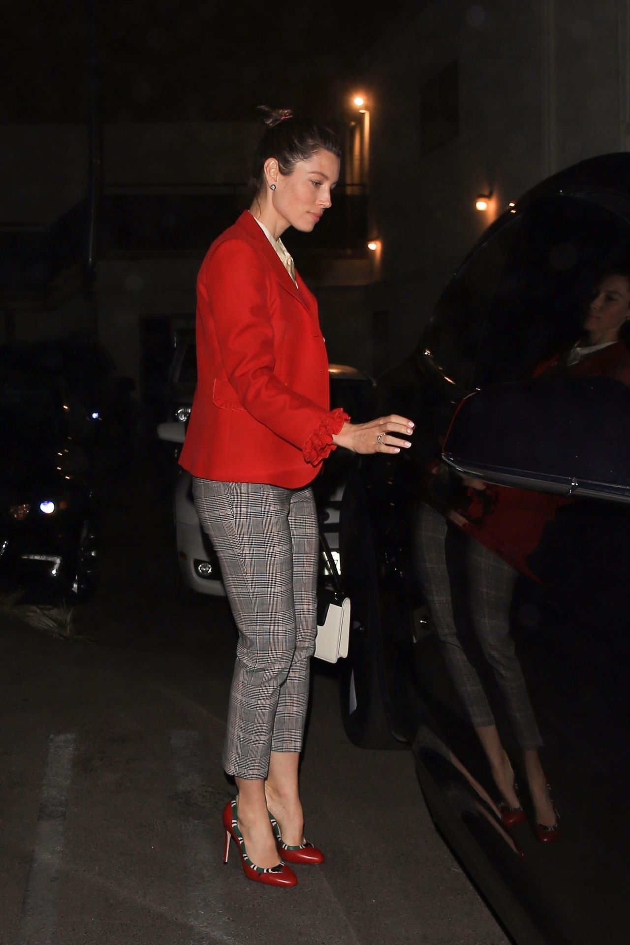 Jessica Biel - Matsuhisa Restaurant in Beverly Hills 11/25/2017