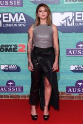 Julia Michaels – MTV Europe Music Awards 2017 in London