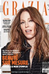 Julianne Moore - Grazia Magazine France November 2017 Issue
