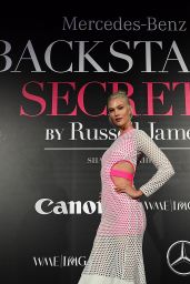 Karlie Kloss - Mercedes-Benz "Backstage Secrets" in Shanghai 11/18/2017