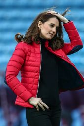Kate Middleton - Visits Aston Villa Football Club in Birmingham 11/22/2017