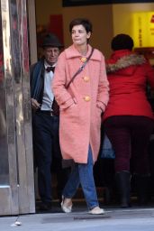 Katie Holmes - Shopping in NYC