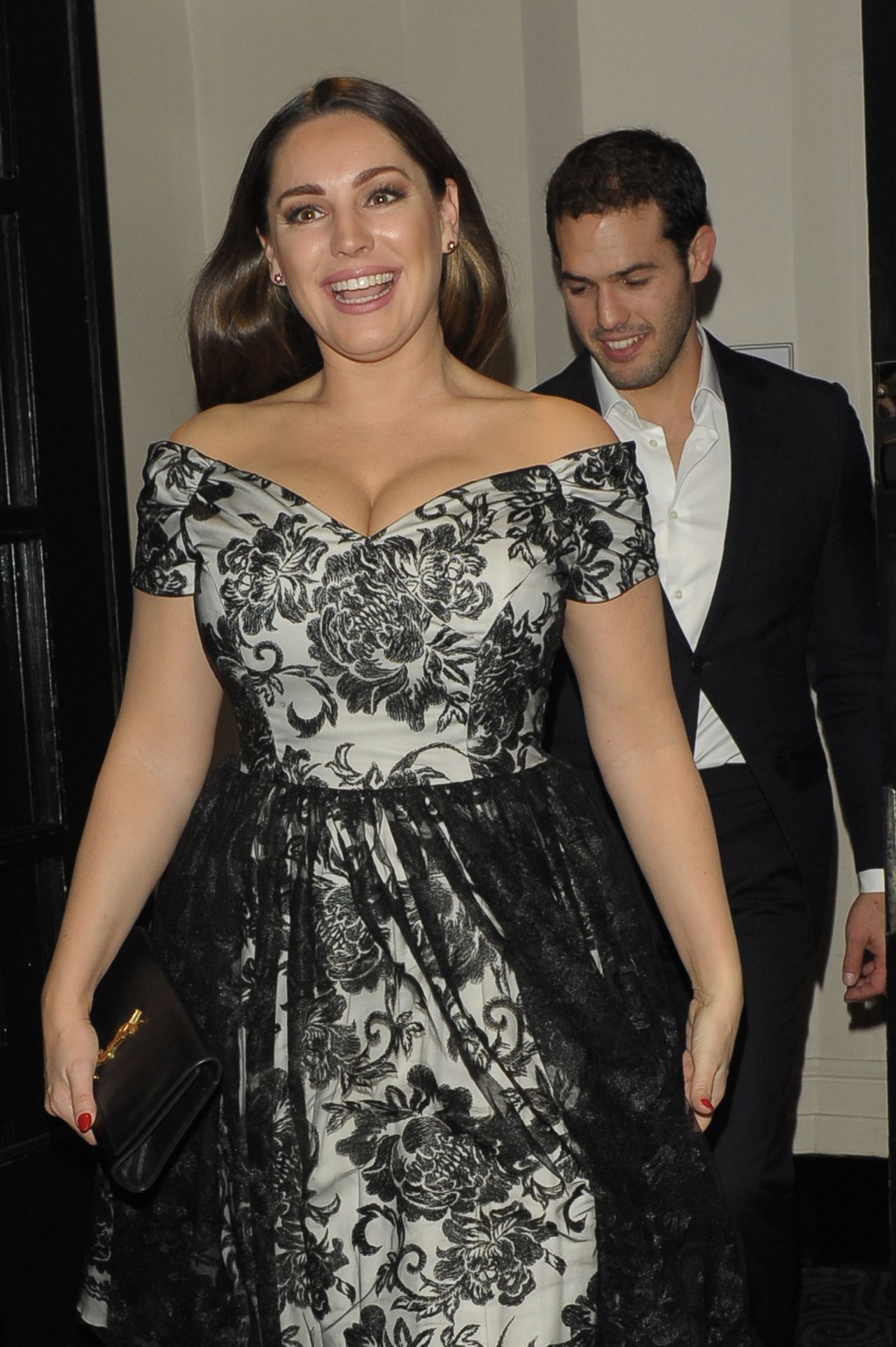 Kelly Brook - Leaving The British Takeaway Awards in London 11/27/2017