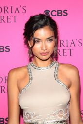 Kelly Gale – 2017 VS Fashion Show Viewing Party in NYC