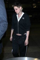 Kristen Stewart - LAX International Airport in Los Angeles 11/21/2017