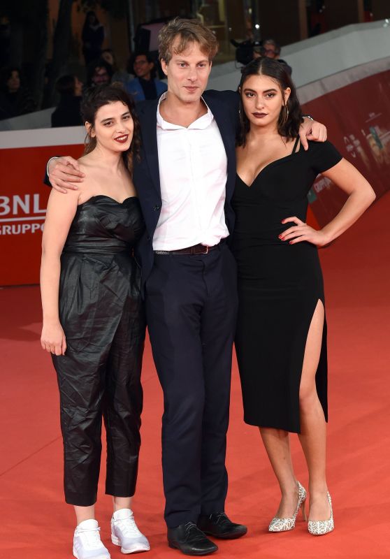Manal Issa & Yumna Marwan - "One of These Days" Premiere in Rome